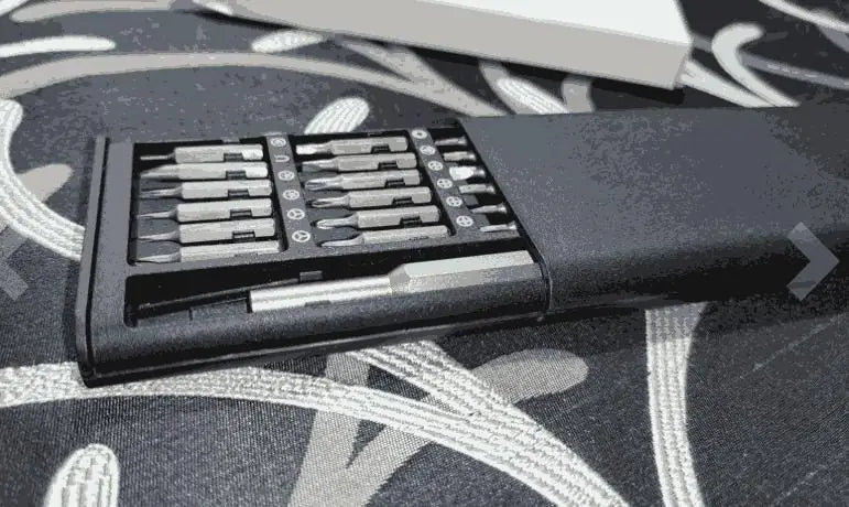 24 in 1 Mini Screwdriver Set with Case (NC-50)